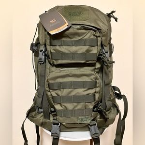 Mystery Ranch Blitz 35-Forest-L/XL [Brand New with original tags]